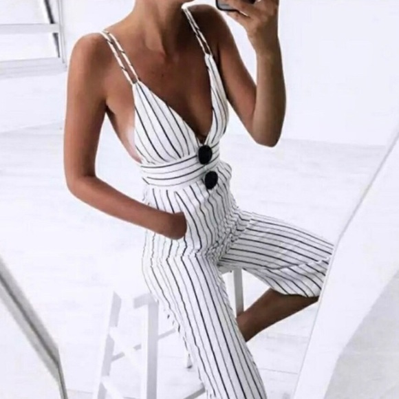 New White and Black Striped Romper ❤️ - Picture 2 of 7